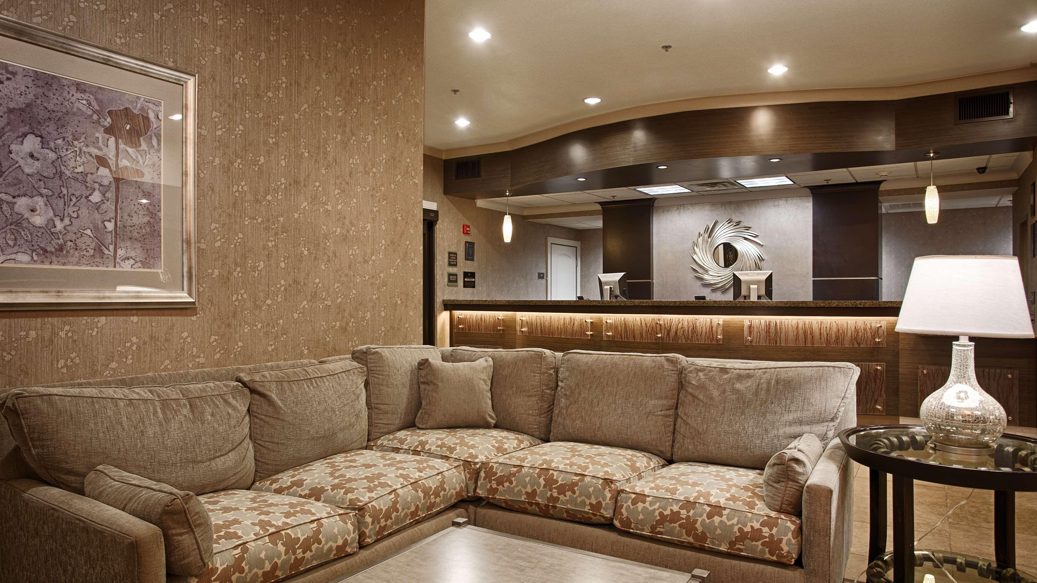 Best Western Plus Texarkana Inn And Suites Buitenkant foto